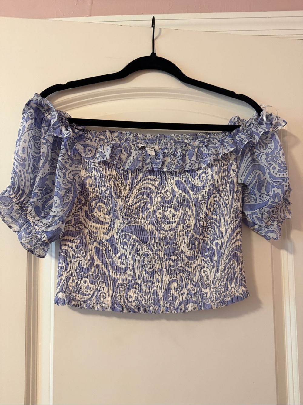 Express Smocked Off-Shoulder Paisley Blouse - Periwinkle Blue sz S